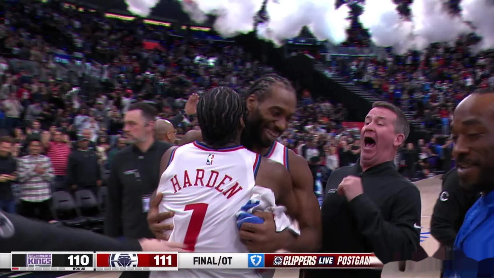 九游游戏大全包含快船关键时刻失误不断，球队憾负对手，生活各种发表.的词条